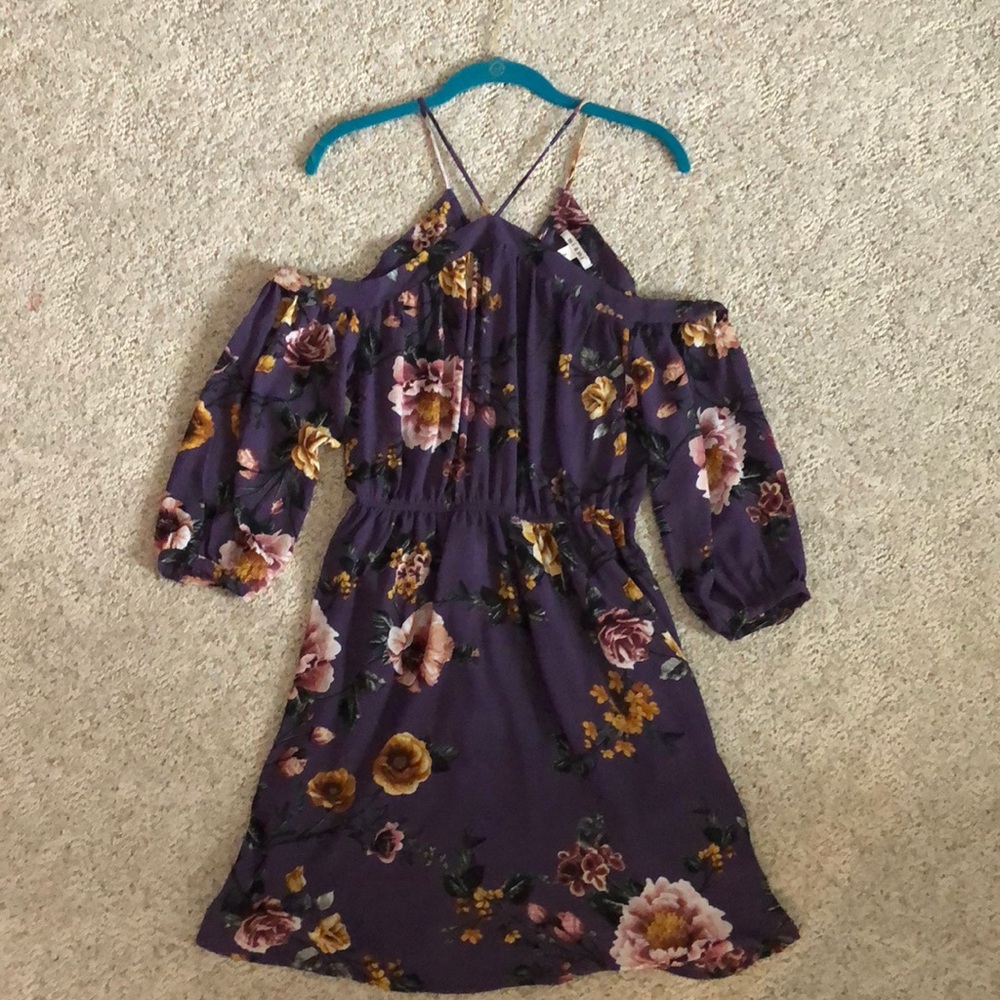 Francesca’s fall dress